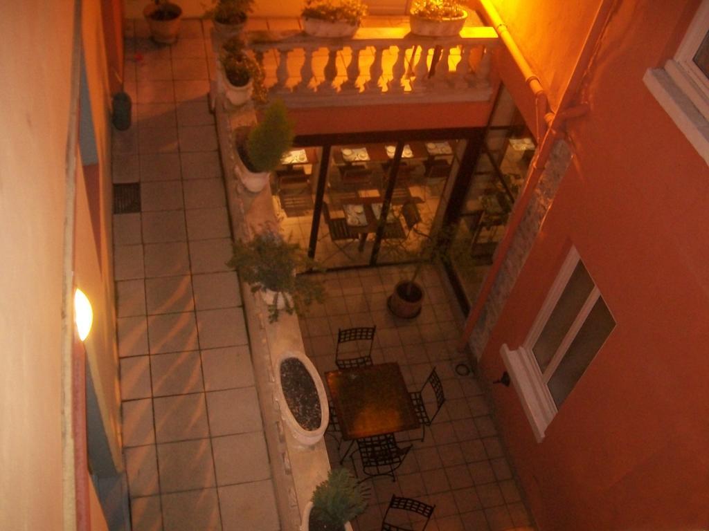 Au Patio Morand Hotel Lyon Eksteriør billede